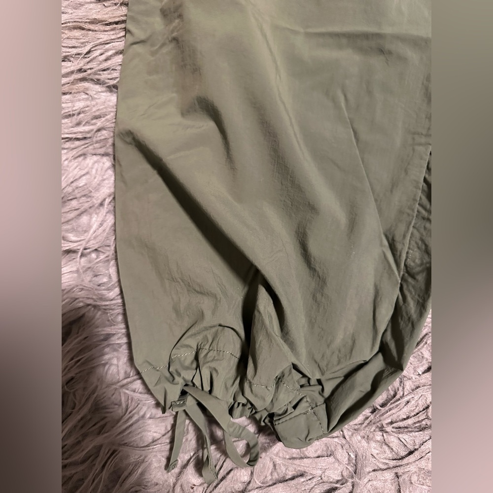 DONNI. Sage Cargo Pants for women - Picture 4 of 6